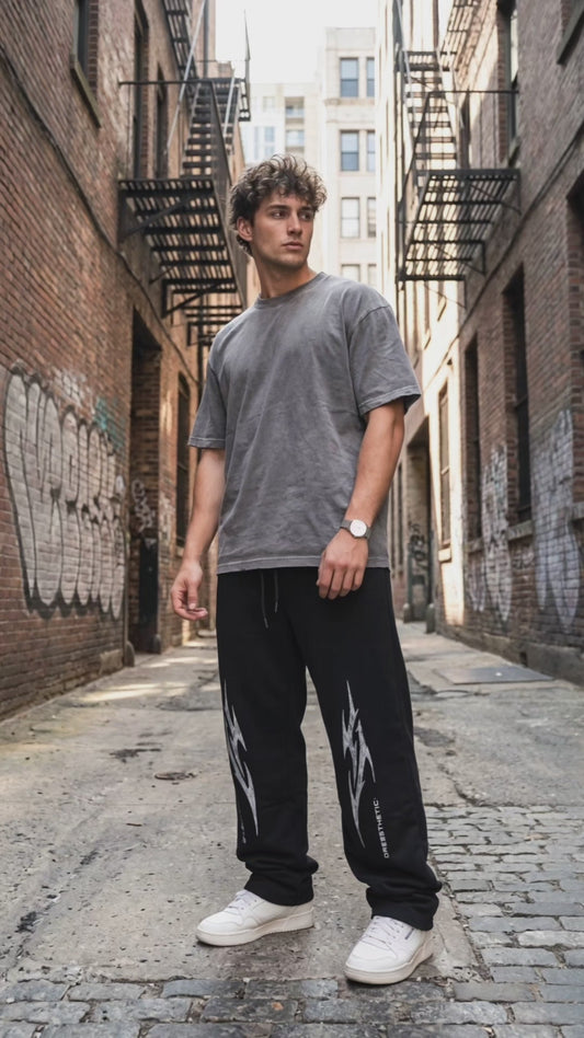 THE THUNDERBOLT SWEATPANT
