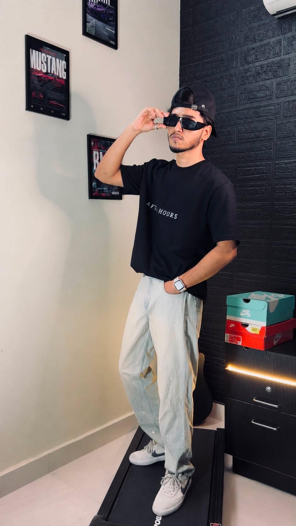 THE AFTER HOURS OVERSIZED TEE - Dressthetic